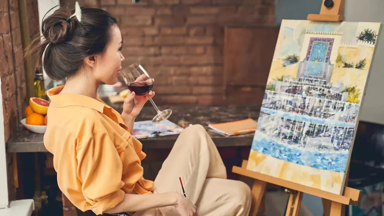 Viiniä ja maalausta - mikä voisi olla parempi tapa viettää iltaa ystävien kanssa?