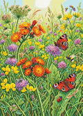 Miniatyrbild: Diamond painting-motiv med röda fjärilar över orange och lila ängsblommor