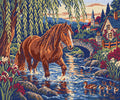Miniatyrbild: Diamond painting-motiv med en brun häst i en flod med stenbro, stuga och ankor